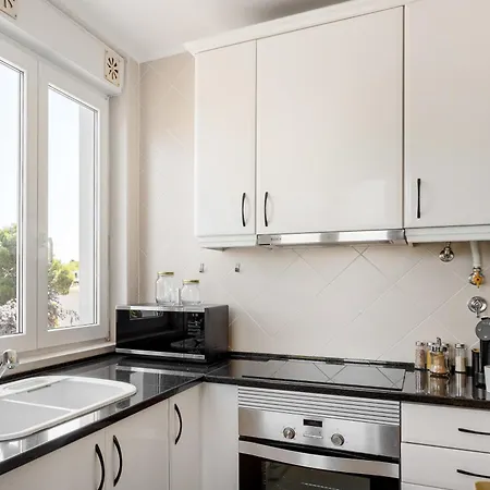 Executive Riverside Apartment Lissabon